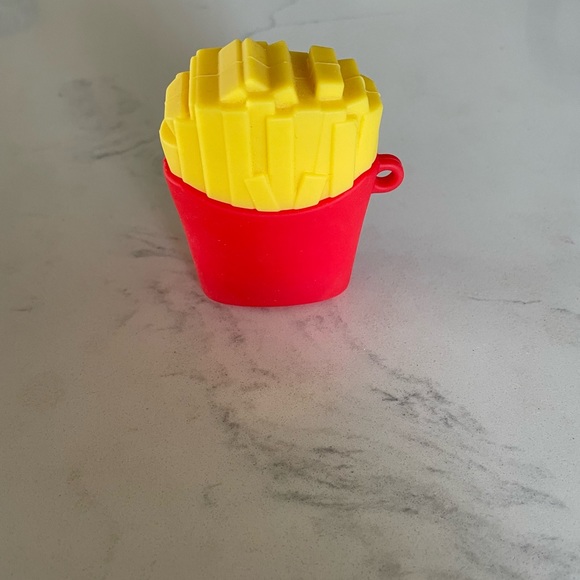 TWO PACK SILICONE FRENCH FRY YELLOW  AIRPODS CASE - Picture 4 of 9